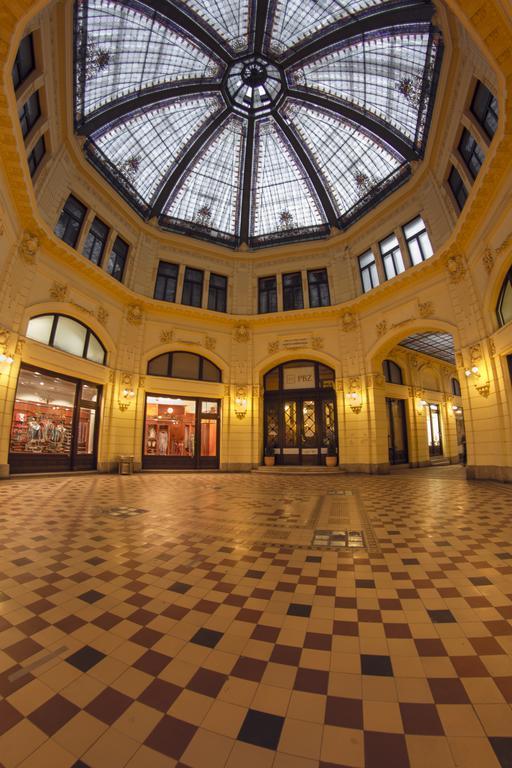 Octagon Main Square Apartment Zagreb Exterior foto