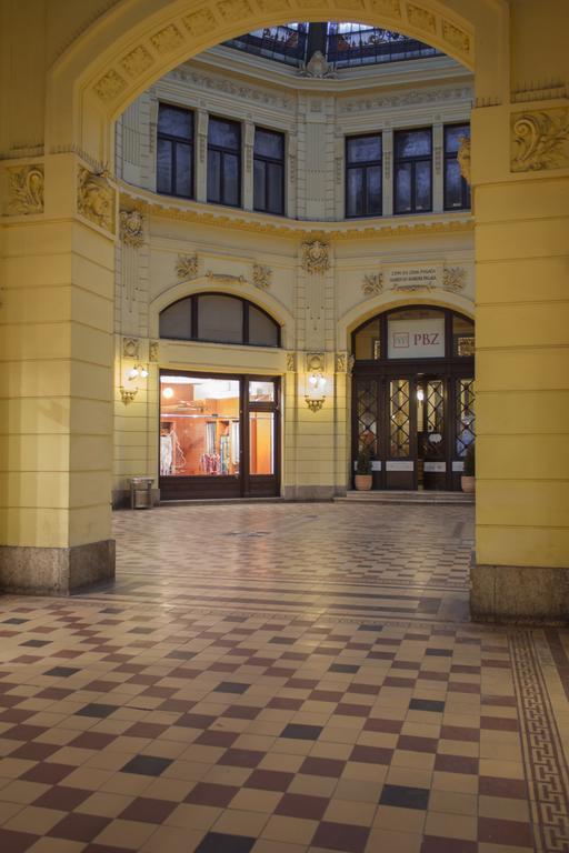 Octagon Main Square Apartment Zagreb Exterior foto